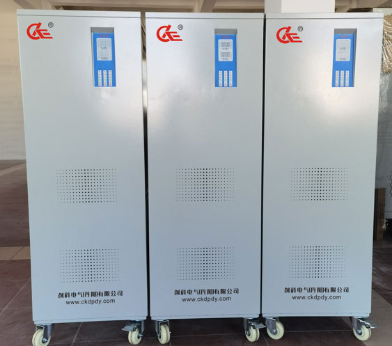 SBW.GS系列 10KVA-100KVA稳压变压一体机